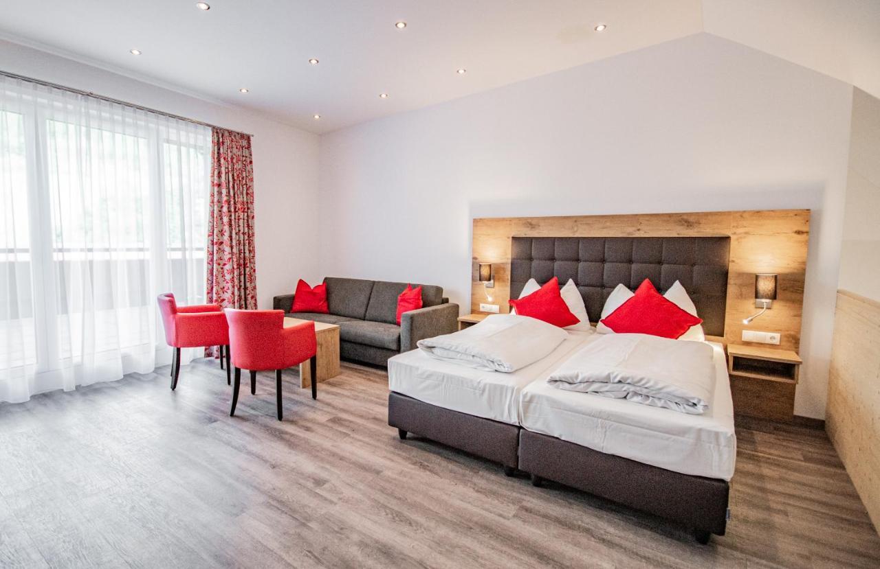 Hotel Wilder Mann Steinach am Brenner Exterior photo